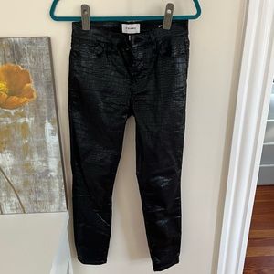 Frame “Le High Skinny” Ankle Jeans - Snake Skin